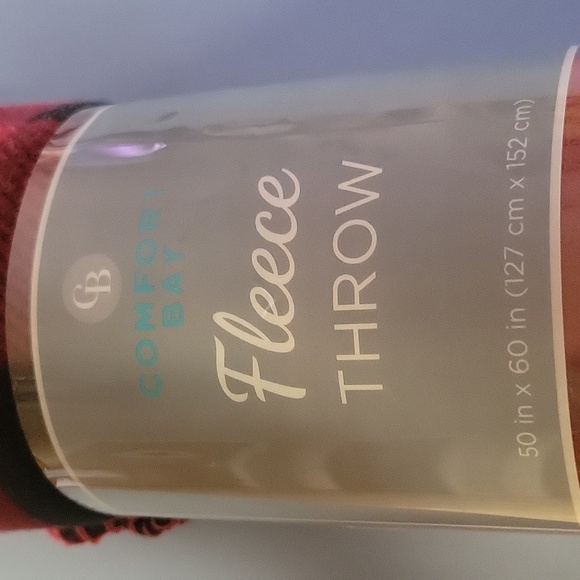 Fleece blanket red and black Buffalo check. The size is 50x60. - Picture 2 of 4